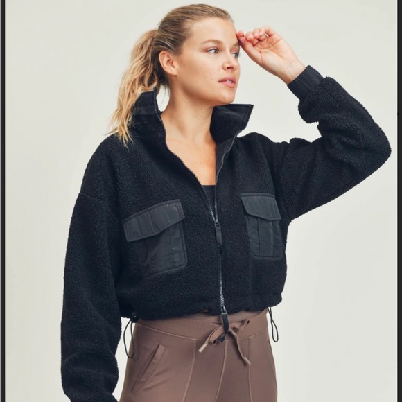 🎈HOST PICK🎈Sherpa Jacket Large - Picture 1 of 11